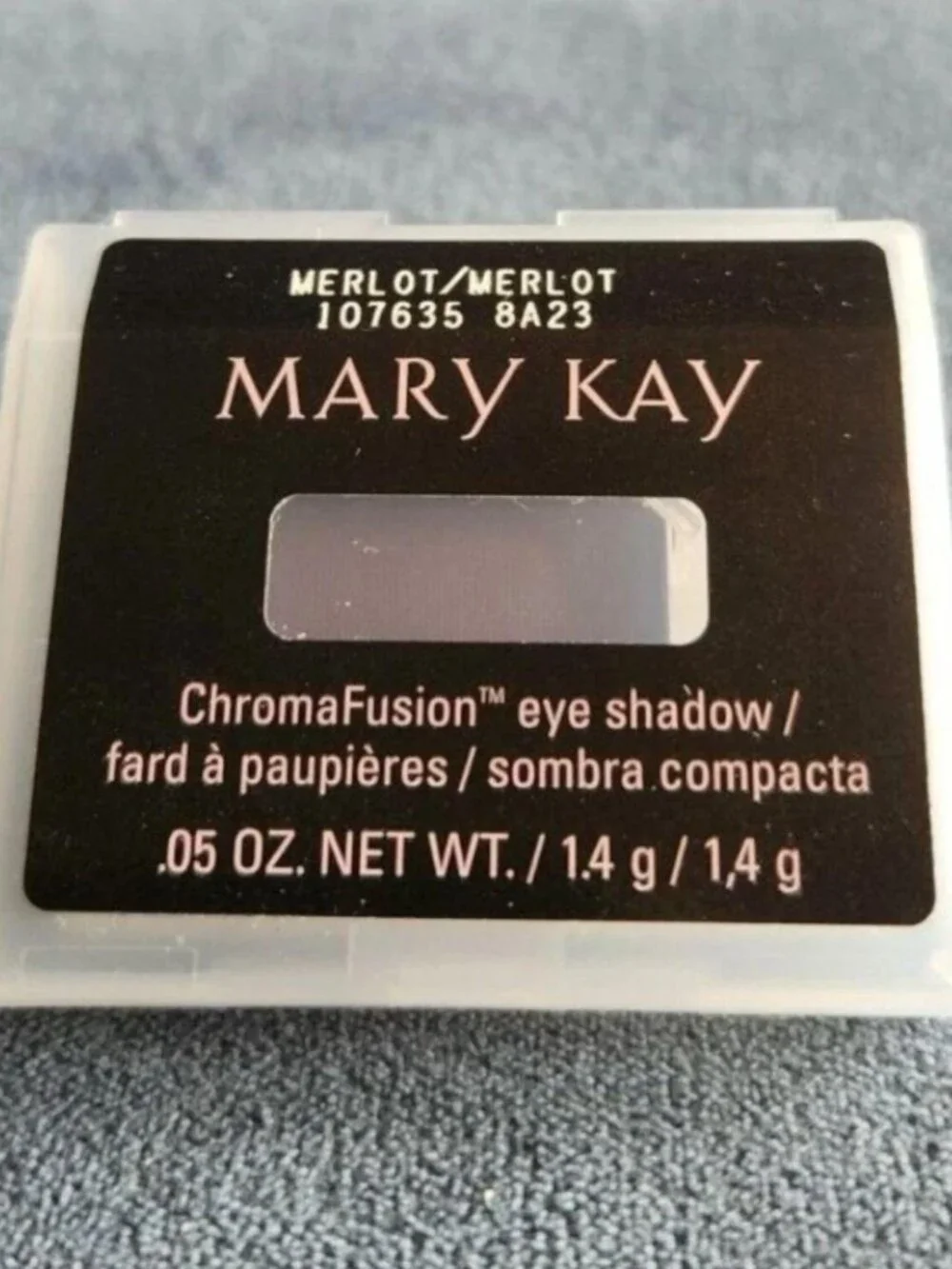 MARY KAY .05 oz ChromaFushion Eye Shadow in Merlot - 107635.
